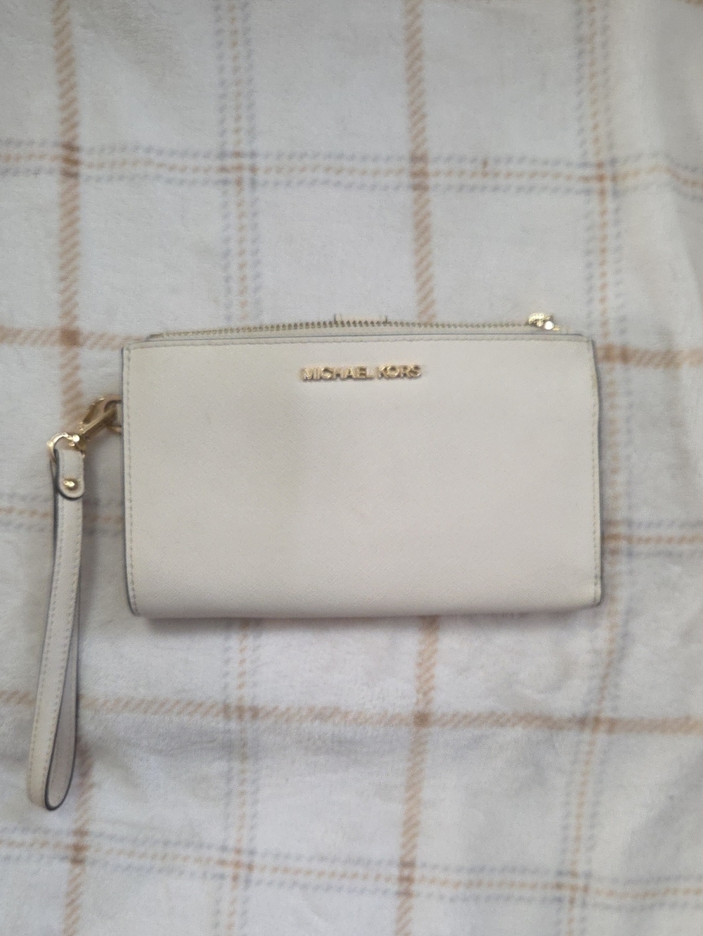 Michael Kors Cream/Off-White Leather Wristlet with Gold Hardware